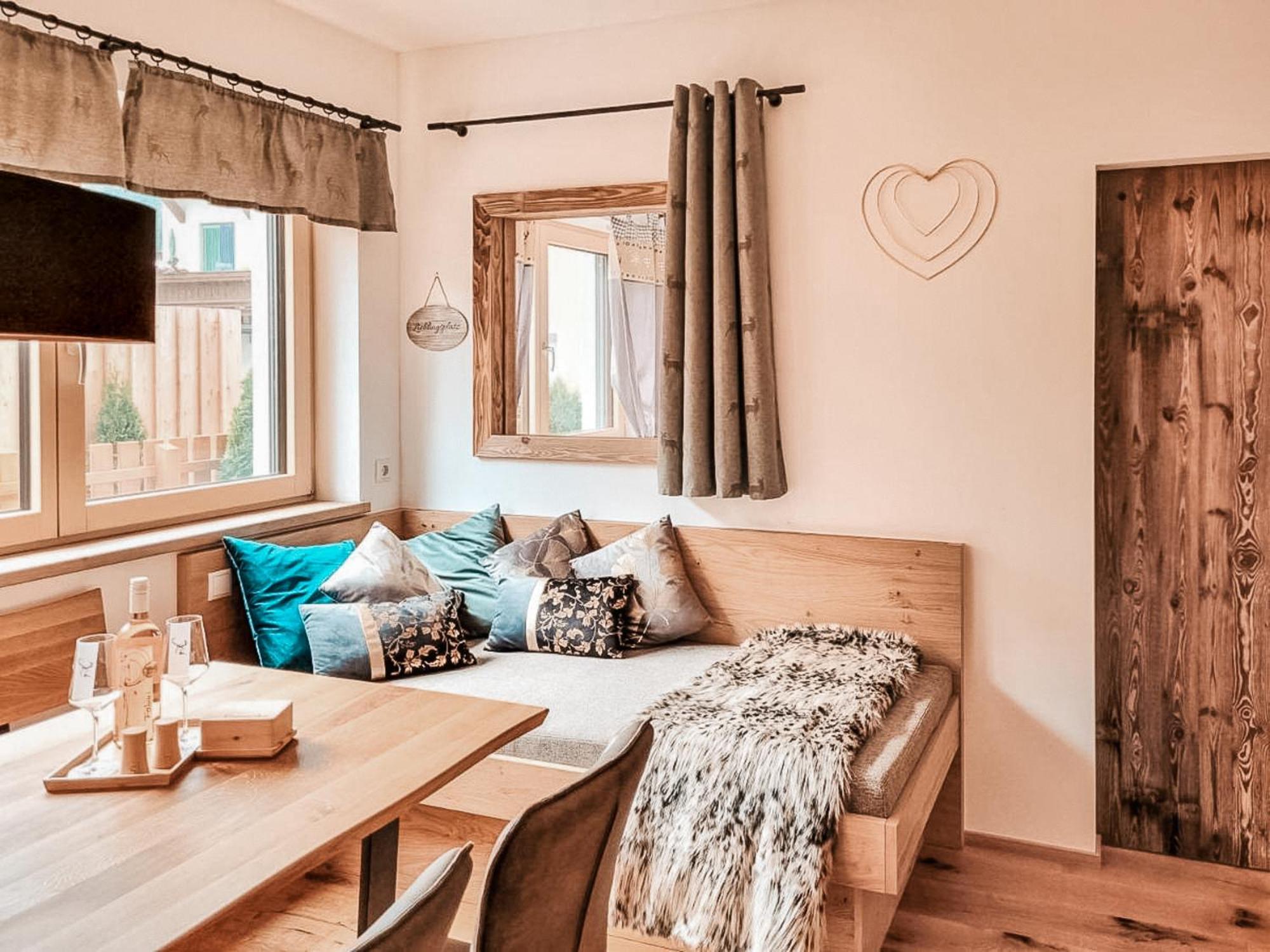 Veronikas Relax & Family Suite - Sun Terrace And Car Park By Alpenluxus Appartements フューゲン エクステリア 写真